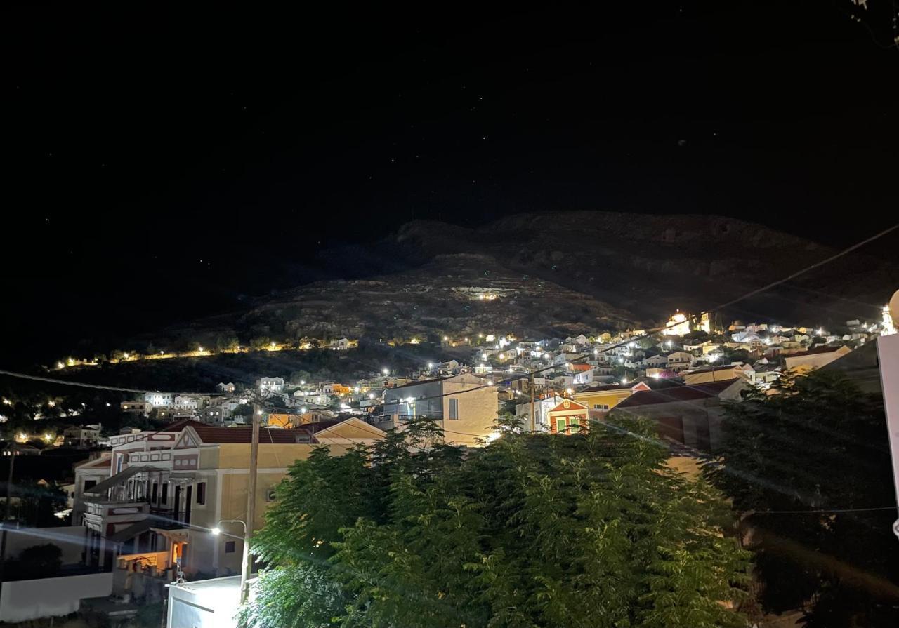 Appartement Casa Chara 2 à Symi Extérieur photo